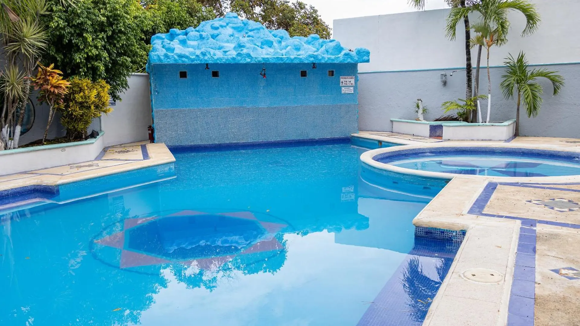Oyo Hotel Marias,Aeropuerto Internacional De Chetumal 3*,  Mexique