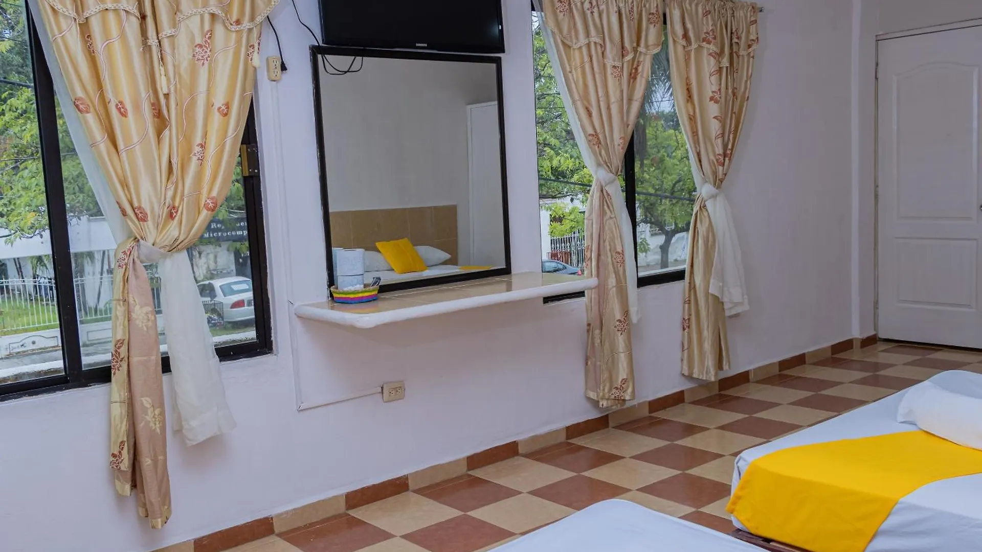 Oyo Hotel Marias,Aeropuerto Internacional De Chetumal