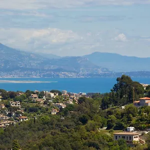 ** Bed & Breakfast Le Port D'attache Frankrijk